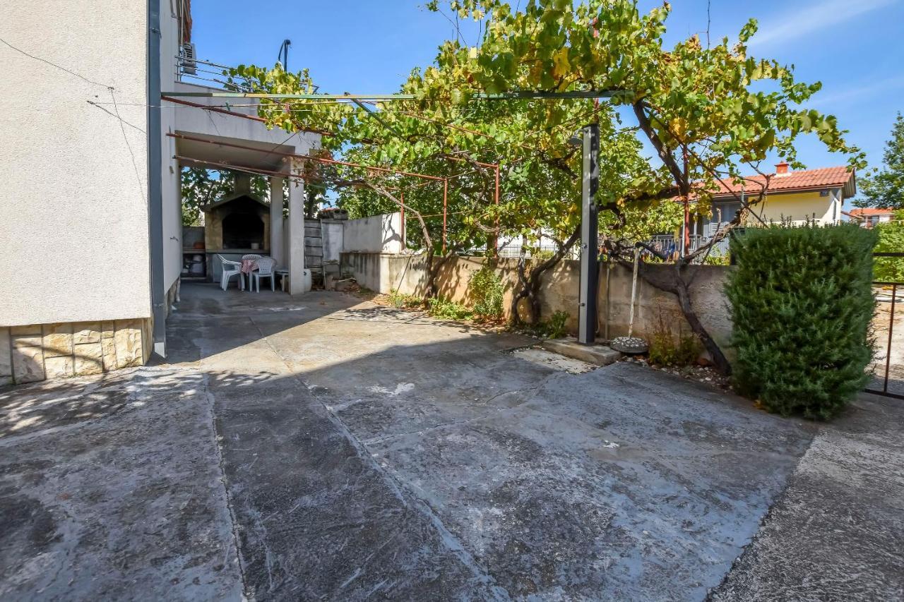 Apartments Karleusa Rogoznica  Exterior foto